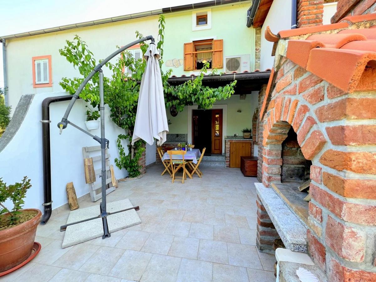 Casa Bella Holiday Home Rab Mundanije Exterior photo